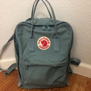FJALL RAVEN KANKEN backpack